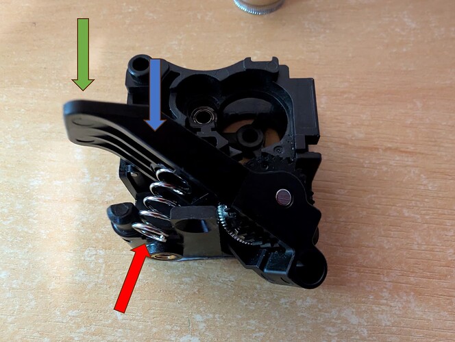 Extruder arm 05 arrows